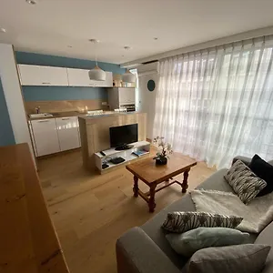 Apartment 30 M2 Hyper Centre, Neuf, Parking Gratuit, 3 Etoiles, Cannes